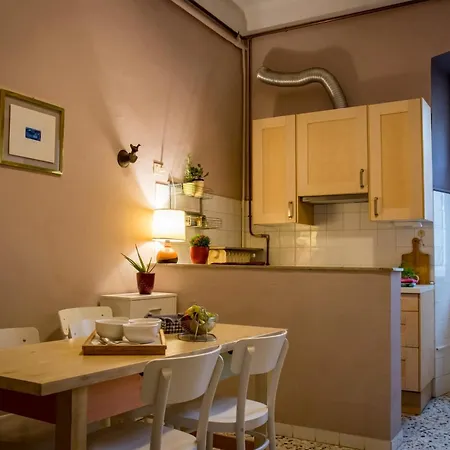Casa Del Teatro - Hostal Trieste
